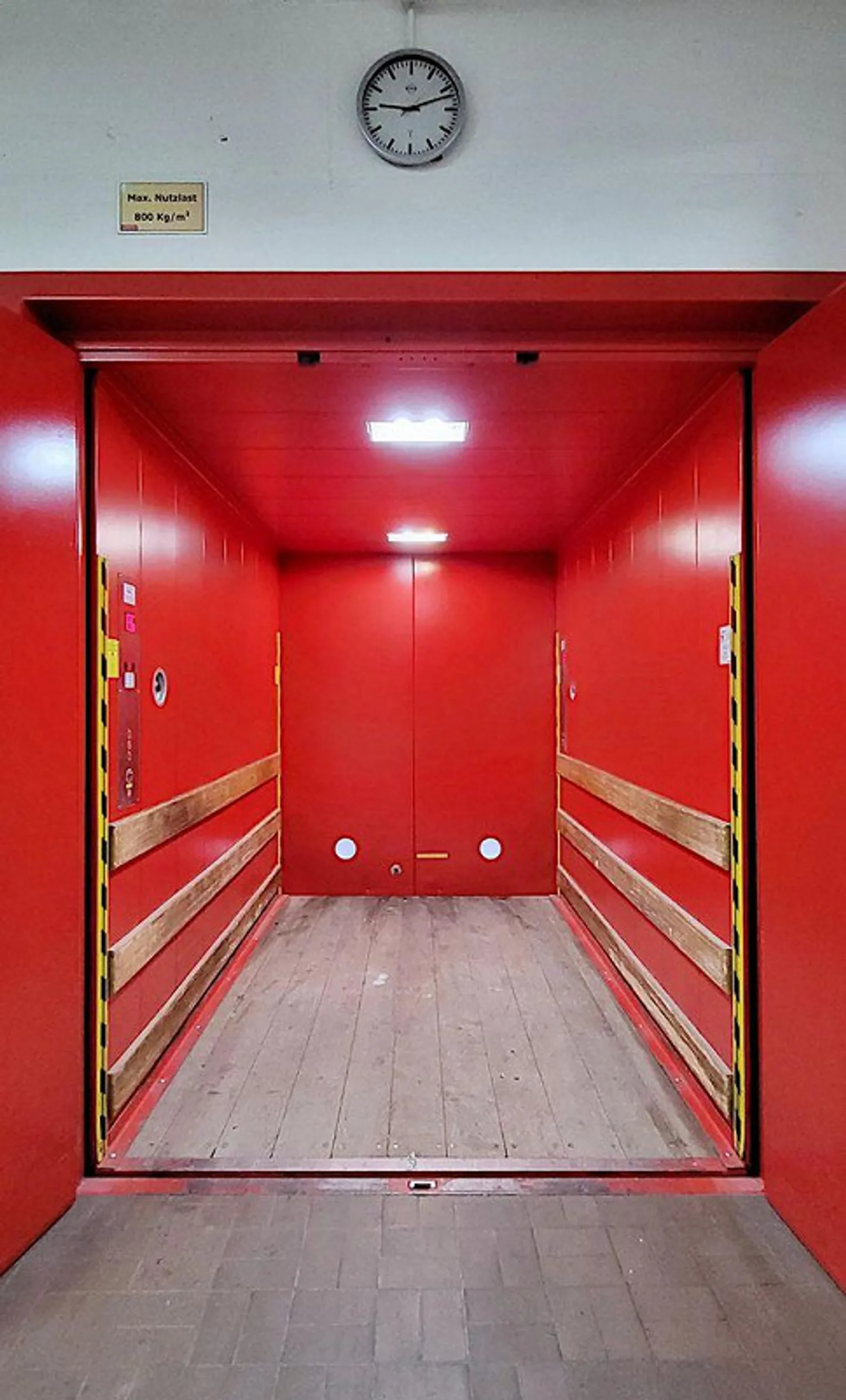 Votre nouveau site de production à Zofingen - près de 3 000 m2 de produit... - Photo 16 sur 17