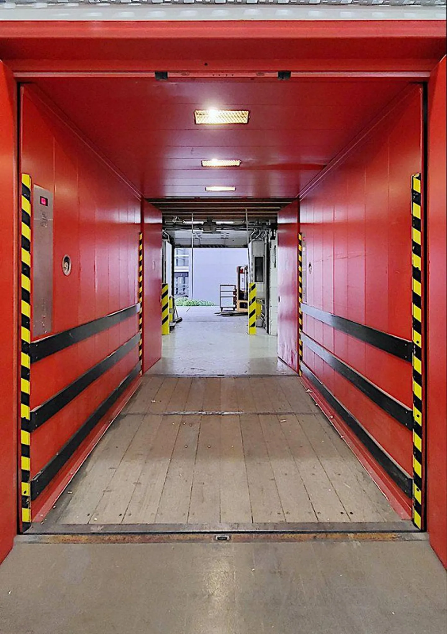 Votre nouveau site de production à Zofingen - près de 3 000 m2 de produit... - Photo 17 sur 17