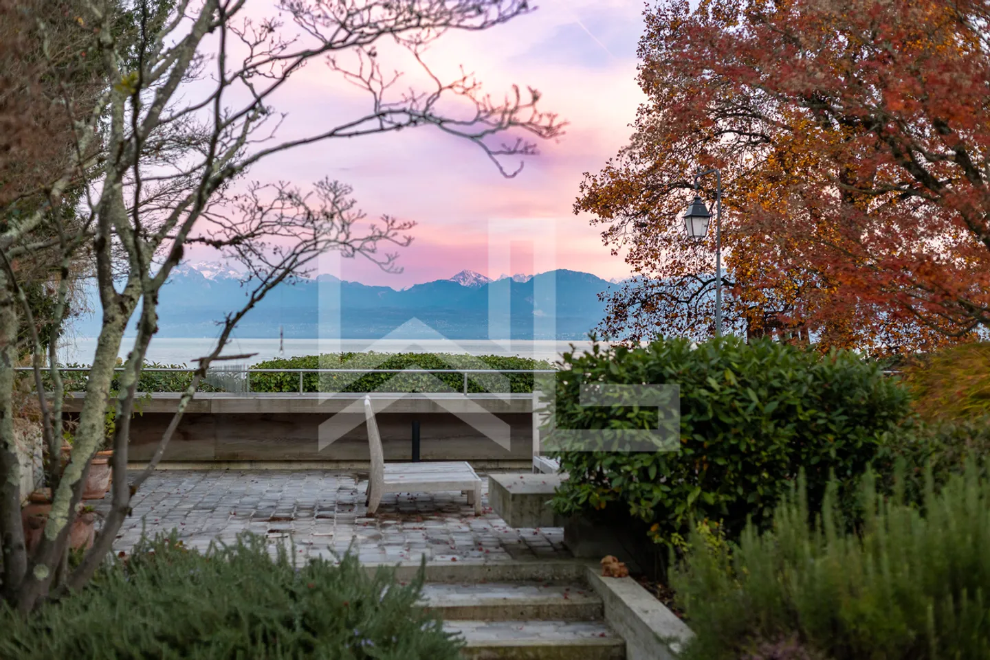 Propriété de Charme proche du Lac - Photo 2 sur 3