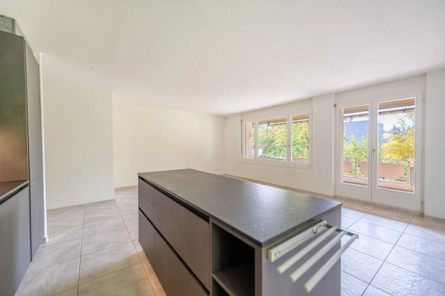 Renoviert, modern, bezugsbereit - Ihre neue Wohnung in Stadtnähe - Foto 4 von 23