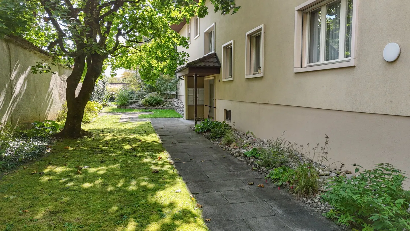 Renoviert, modern, bezugsbereit - Ihre neue Wohnung in Stadtnähe - Foto 15 von 23