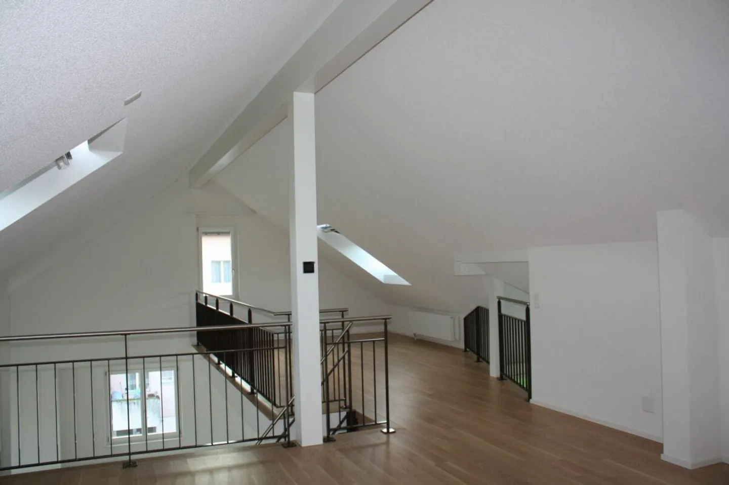 6 1/2-Room Attic Maisonette Apartment - Photo 6 of 10