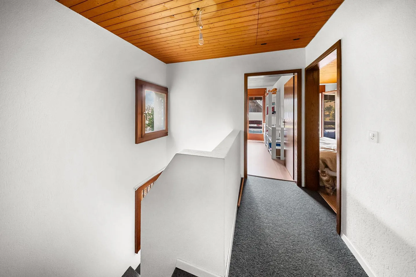 Maison mitoyenne de 4,5 pièces avec grand jardin à Schneisingen - Photo 9 sur 28