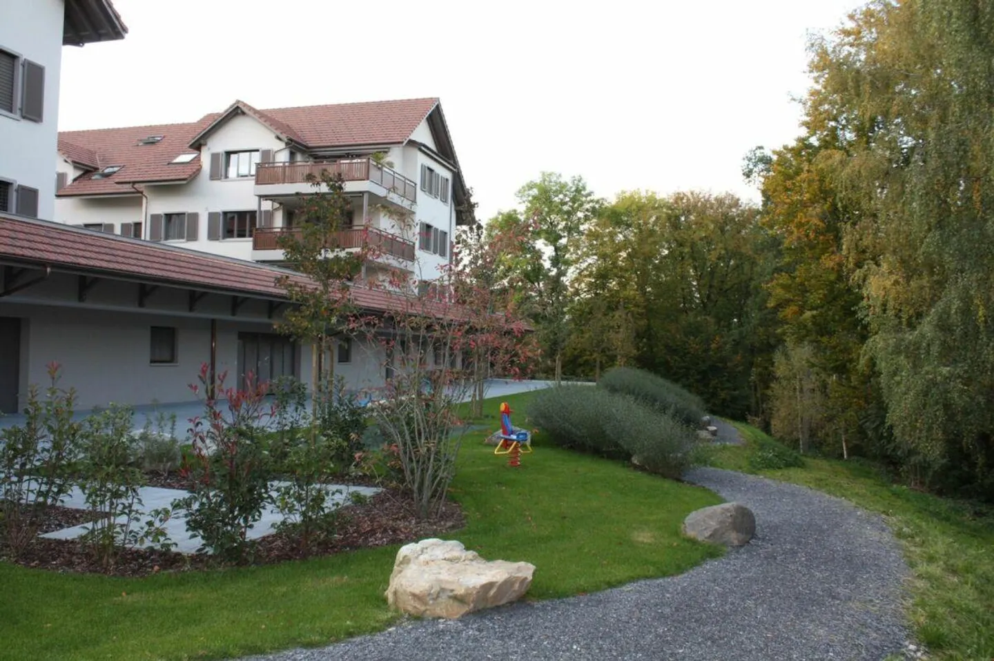 6 1/2-Room Attic Maisonette Apartment - Photo 2 of 10