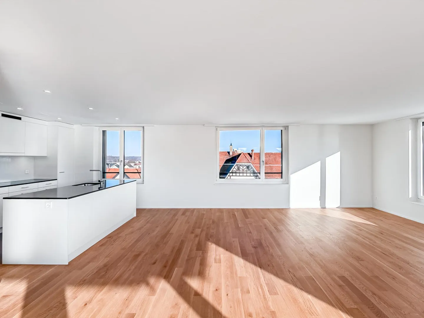 Appartement penthouse de haute qualité avec vue imprenable, calme, emplacement central - Photo 7 sur 13