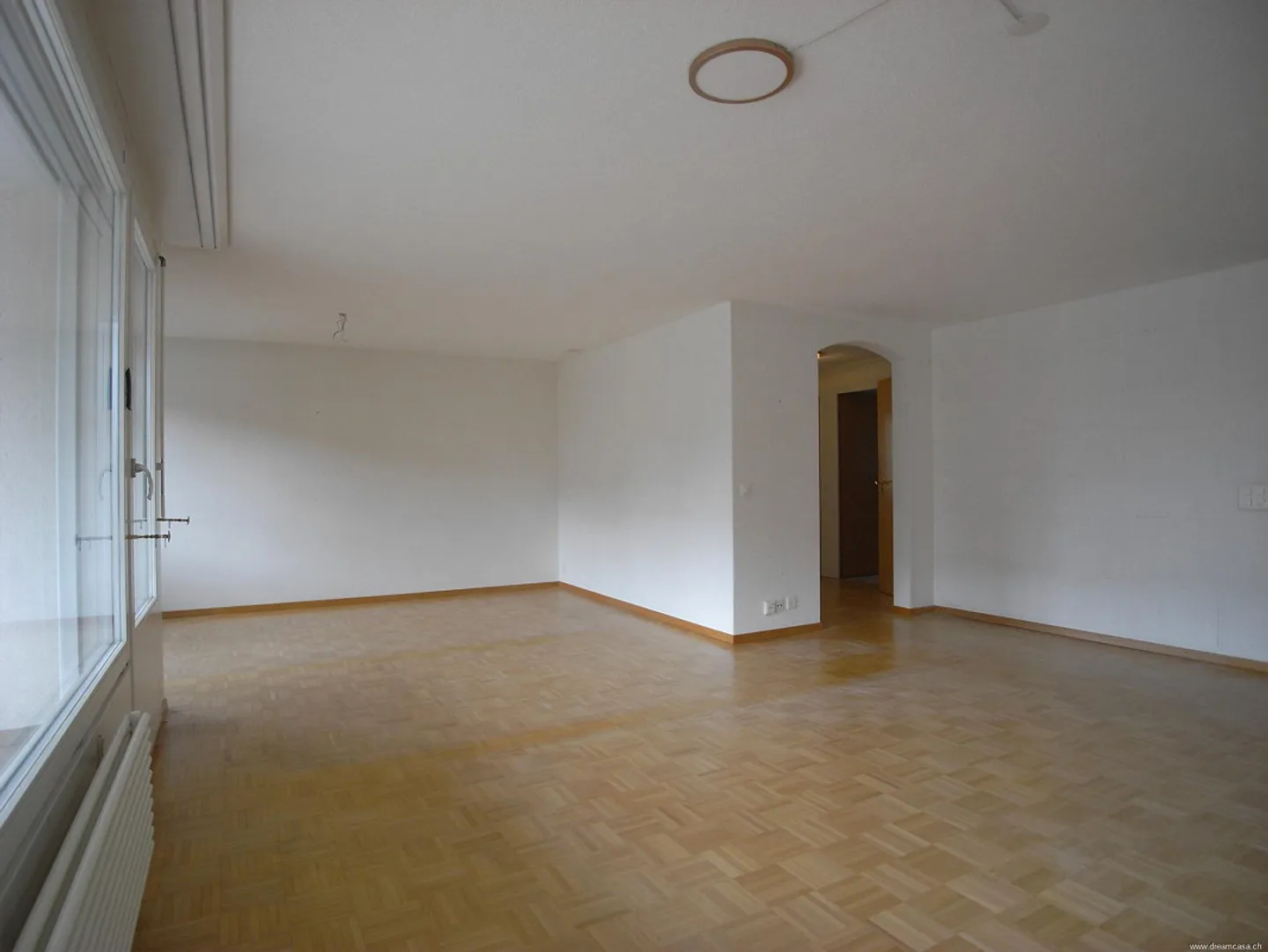 Quiet living in a well-connected location - Photo 7 of 8
