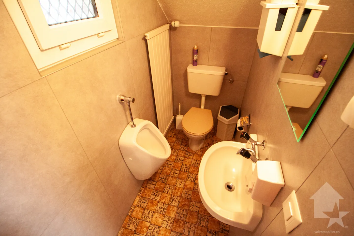 «Maison villageoise de 200 m2 au centre de Varen» - Photo 13 sur 33