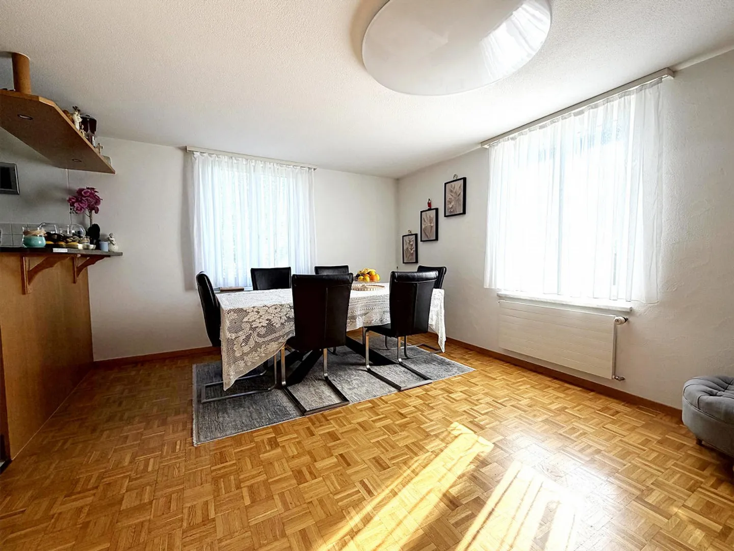 Casa bifamiliare a Triengen LU - ben tenuta, centrale e versatile - Foto 9 di 16
