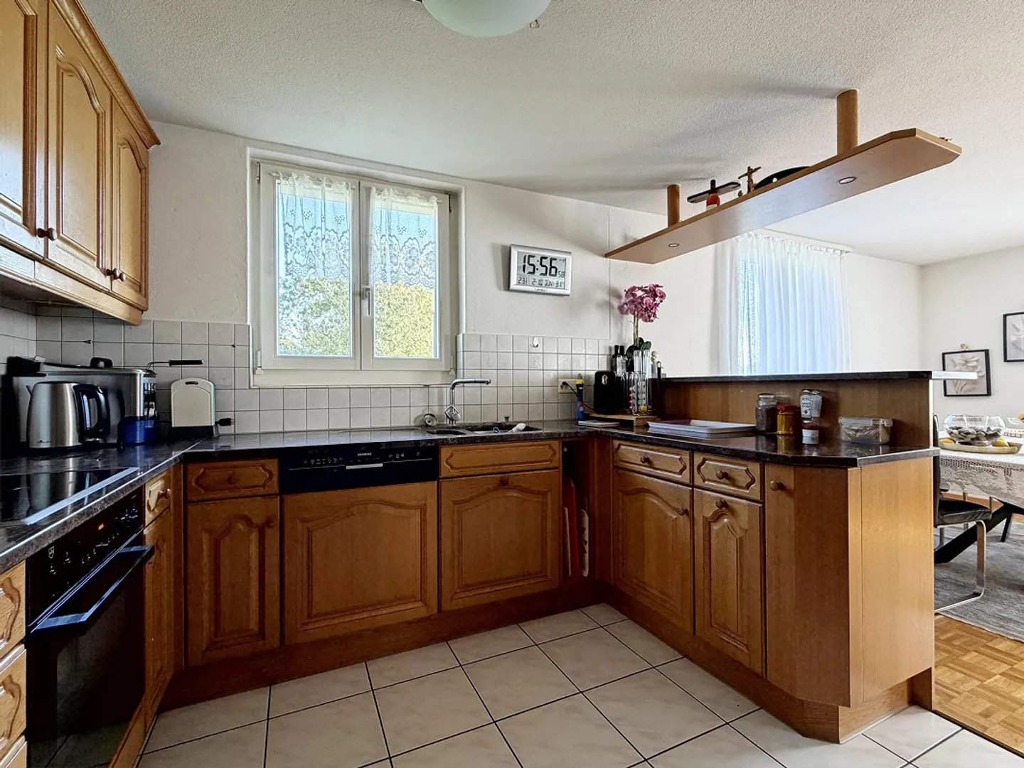 Casa bifamiliare a Triengen LU - ben tenuta, centrale e versatile - Foto 10 di 16