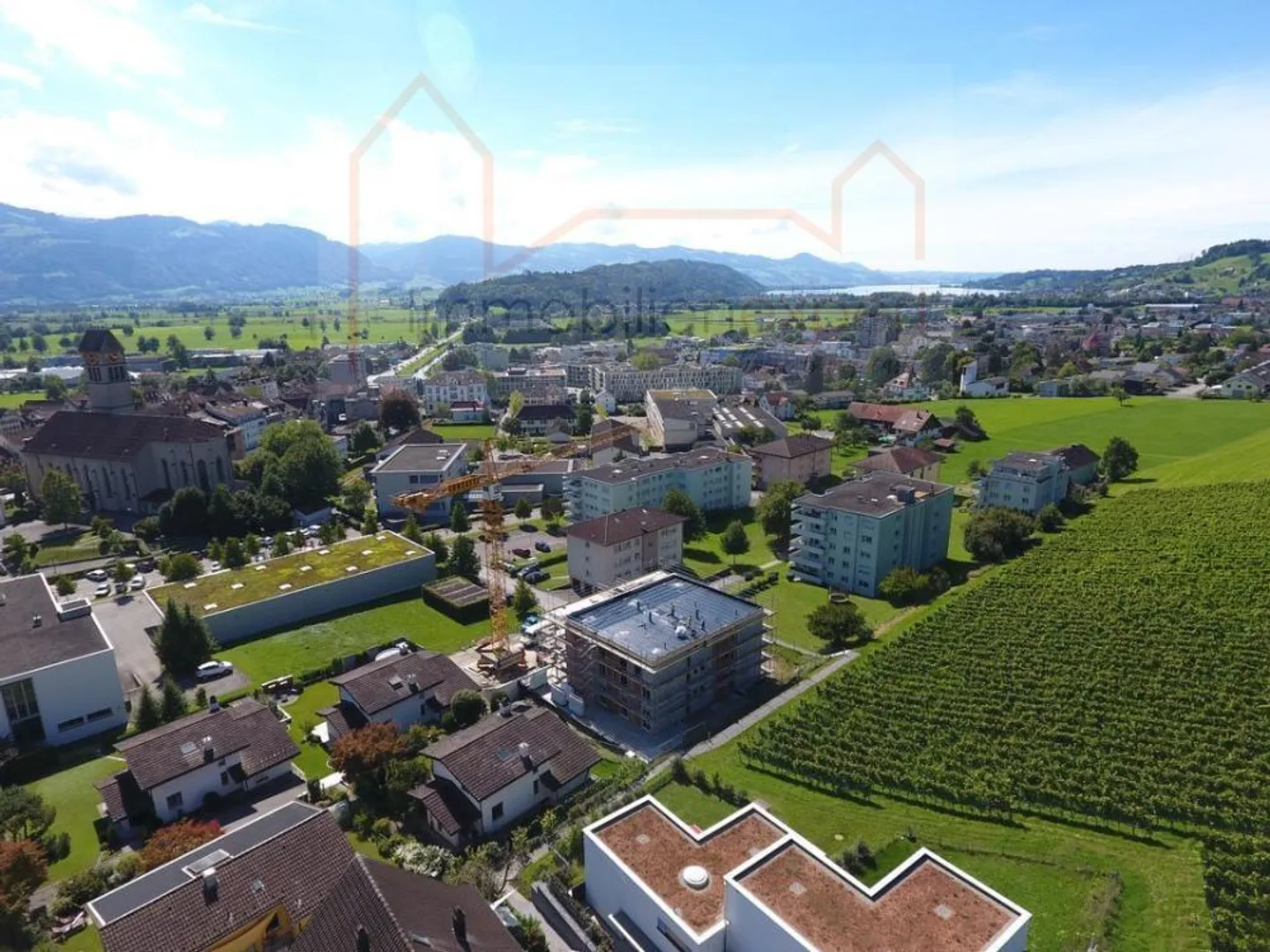 Zu Vermieten 5.5 Zimmerwohnung - Foto 1 von 10