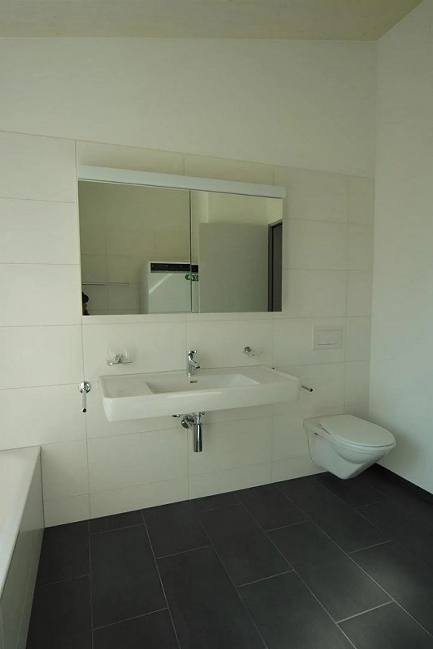 Helle Wohnung mit Seeblick - Foto 5 von 5