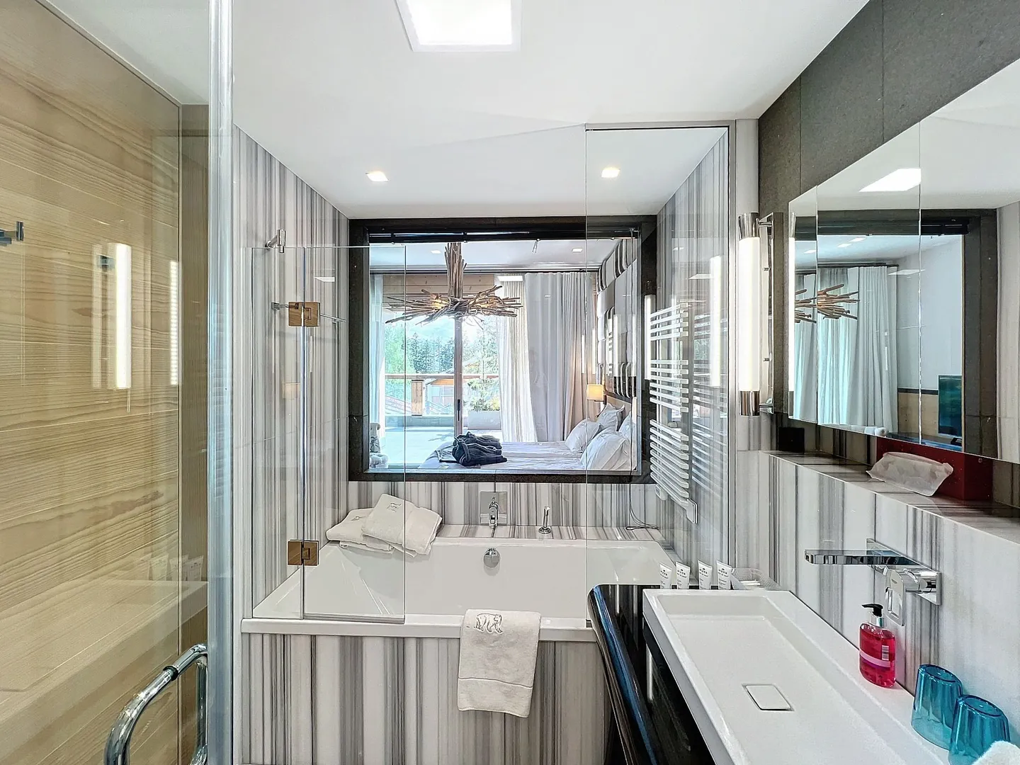 Apartment for rent - Photo 5 of 13