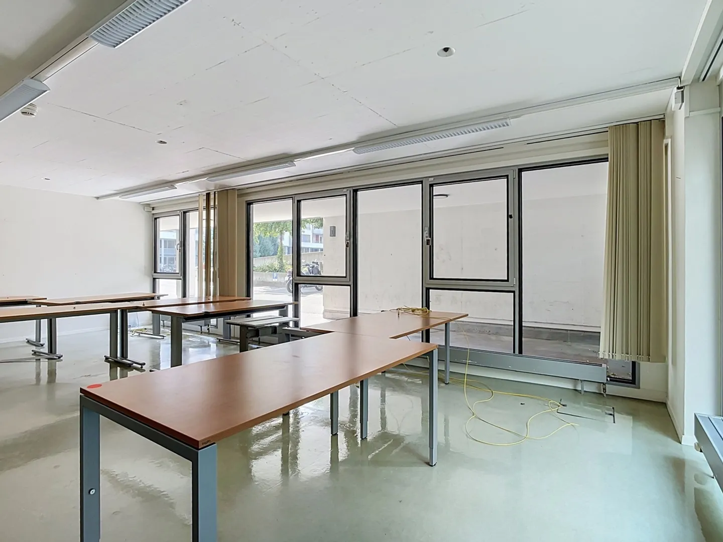 Modern Office Space for Rent - Photo 6 of 17