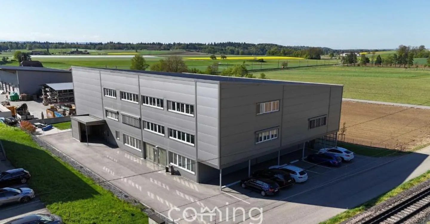 Modern Commercial Building in Niederbipp - Photo 2 of 13
