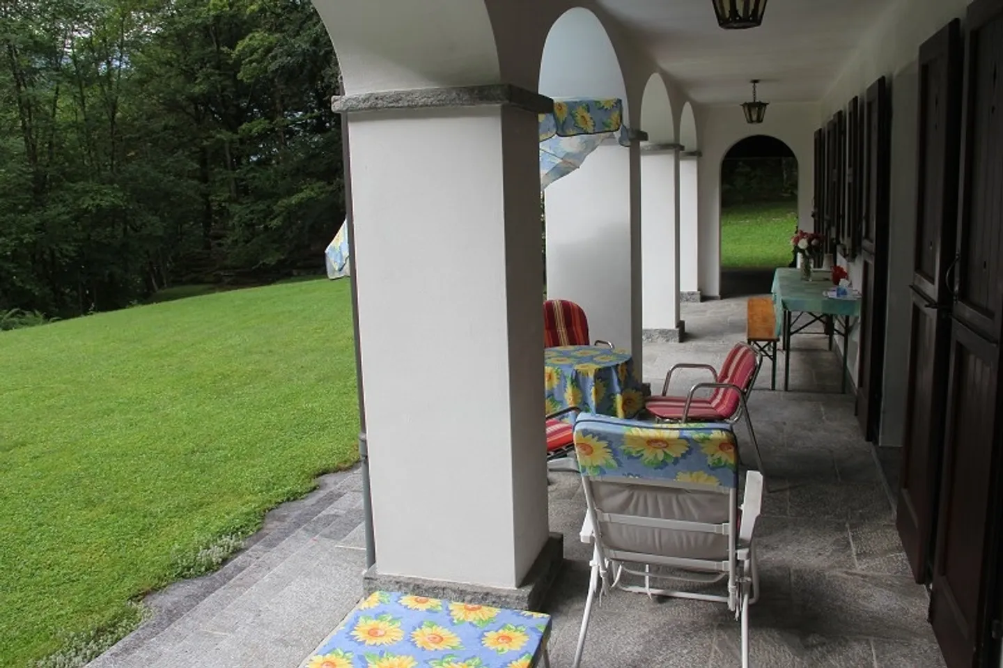 Casa di campagna in posizione idilliaca - Foto 3 di 10