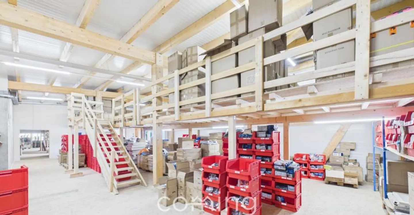 Modern Commercial Building in Niederbipp - Photo 11 of 13