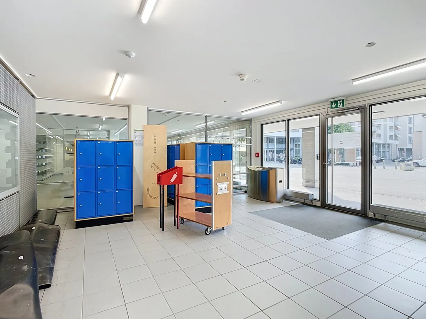 Modern Office Space for Rent - Photo 15 of 17