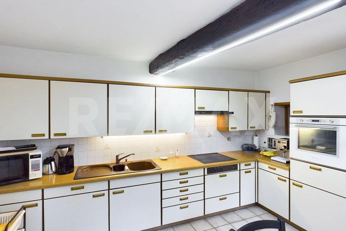Charmante maison spacieuse avec vue dégagée - Photo 4 sur 13