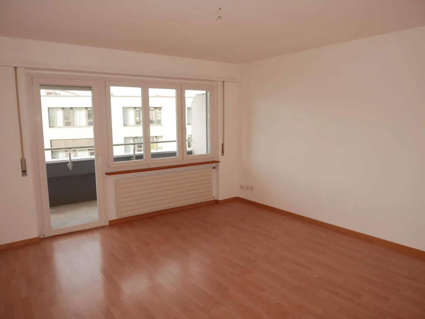 Appartement Charmant Près Gare - Photo 4 sur 8
