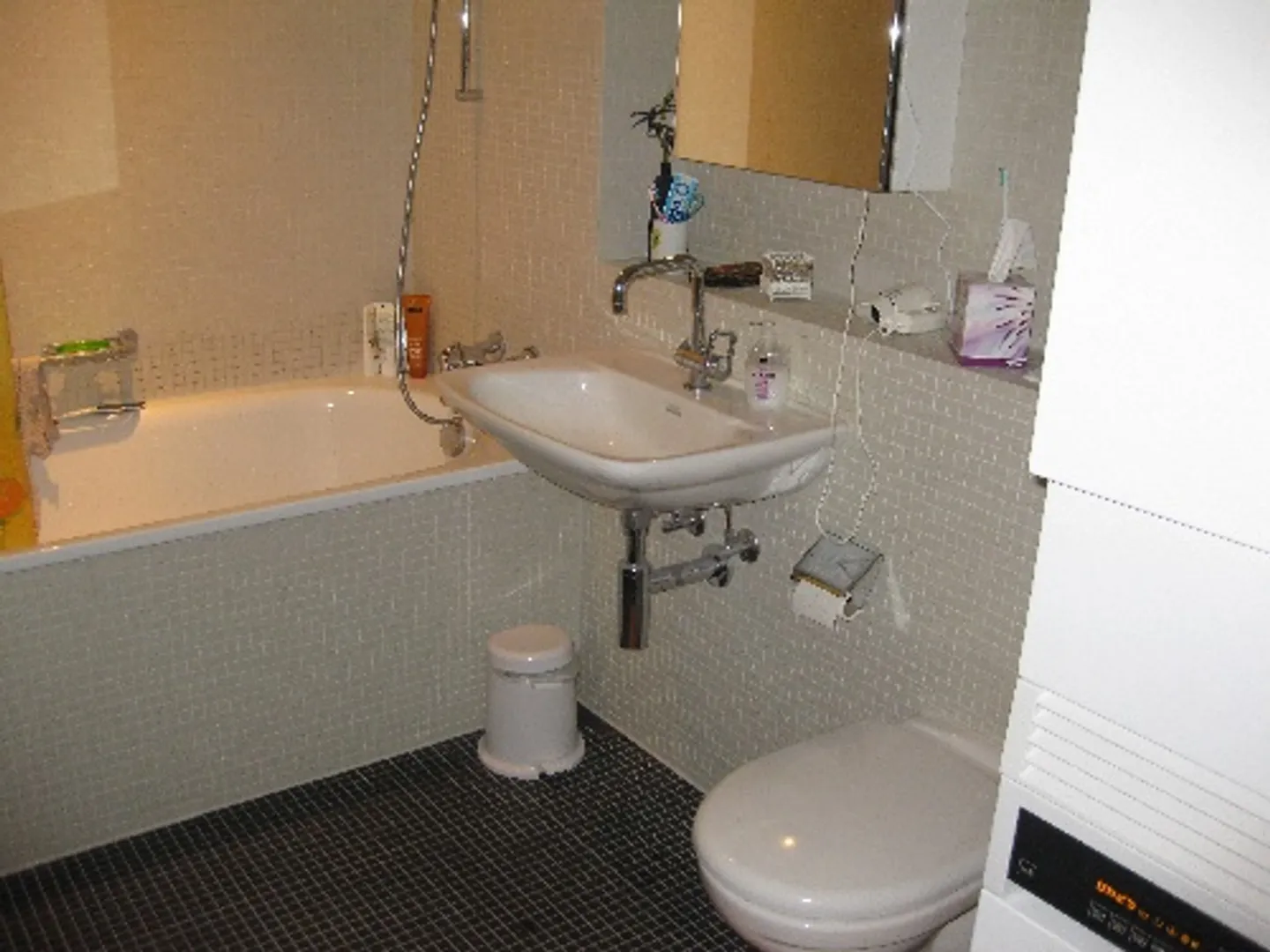 Appartement idéal pour célibataire! - Photo 5 sur 6