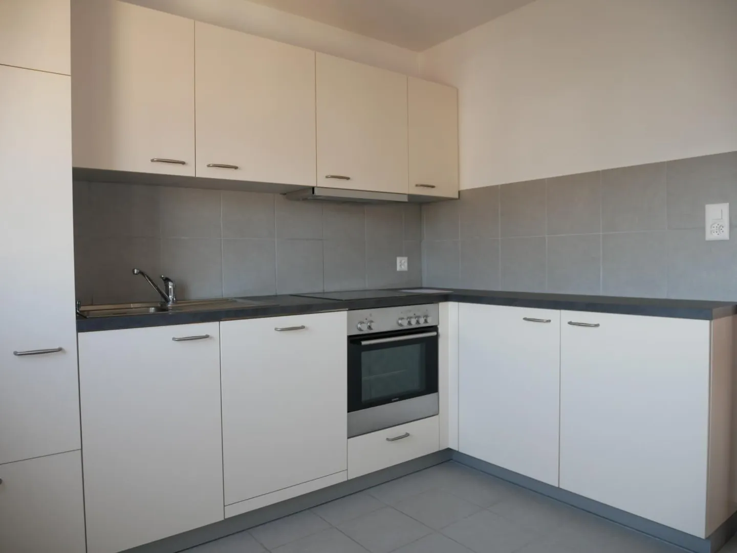 Appartement Charmant Près Gare - Photo 1 sur 8