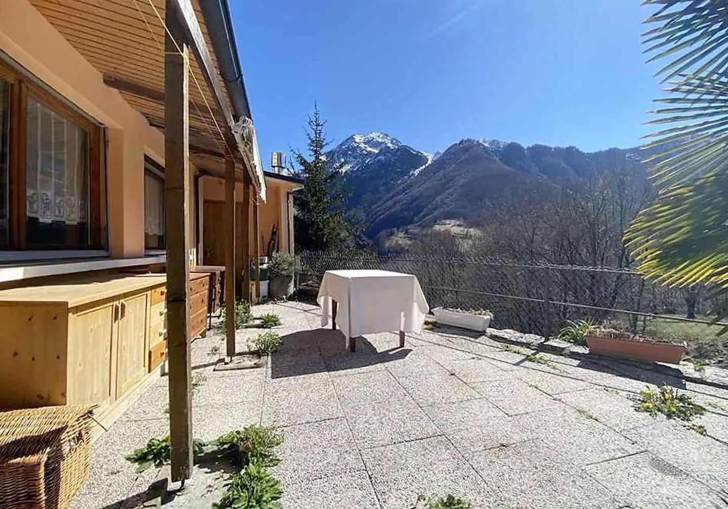 7 1/2-Room Single-Family House with Garden and View Terraces / approx... - Photo 10 of 16
