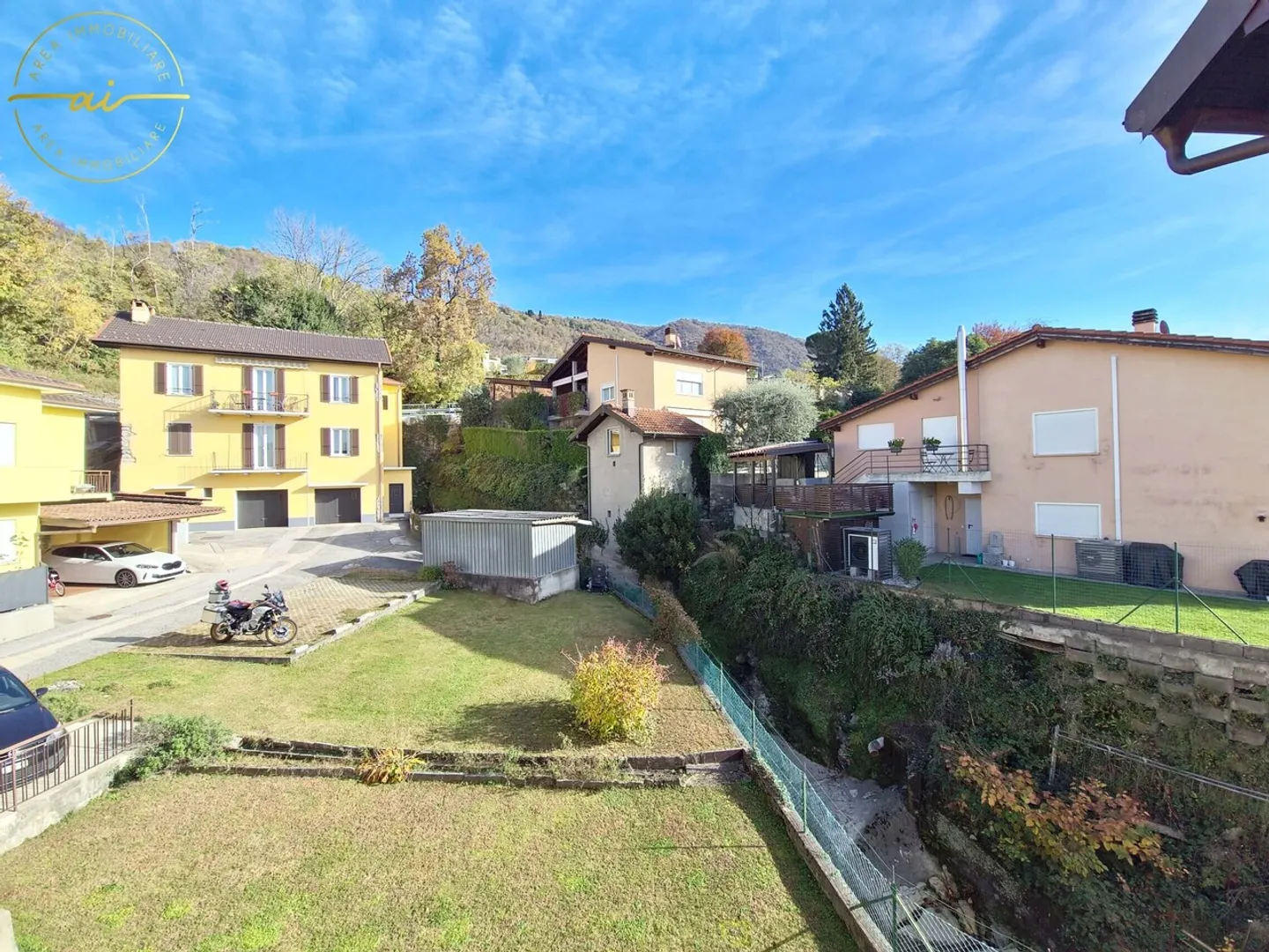 MODERN 3.5 ROOM APARTMENT IN MORBIO INFERIORE - Photo 8 of 9