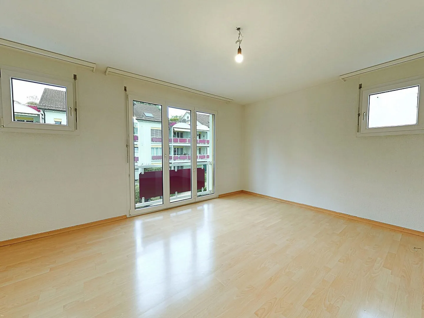 «Zentrale Stadtwohnung - 4 Zimmer 1. OG» - Foto 9 von 12