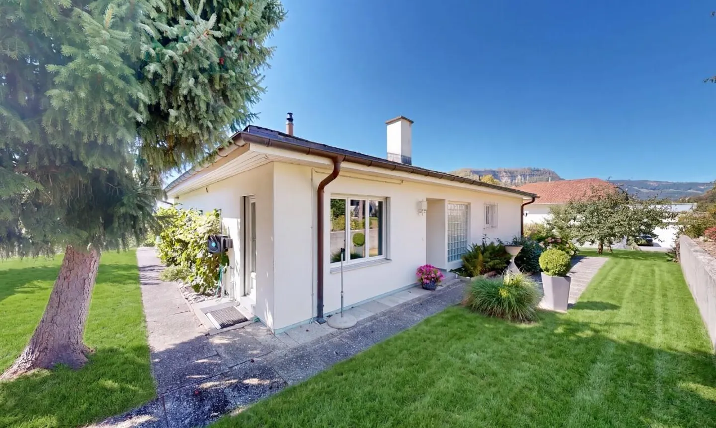 Il tuo nuovo sogno familiare - Bungalow in posizione elevata con vista sulla valle - Foto 1 di 11