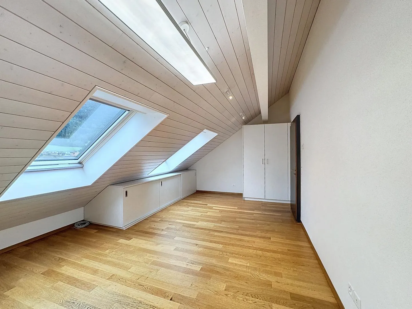 Espace Commercial Charmant - Photo 1 sur 4