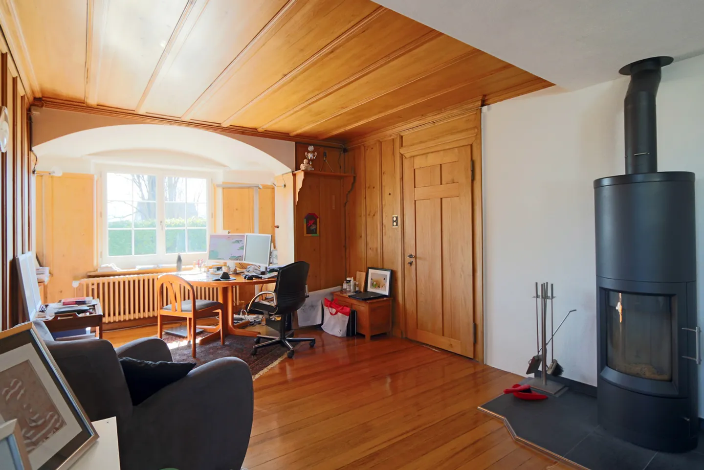 Idylle familiale sur 1'400 m² - Villa avec charme, jardin et histoire - Photo 6 sur 13