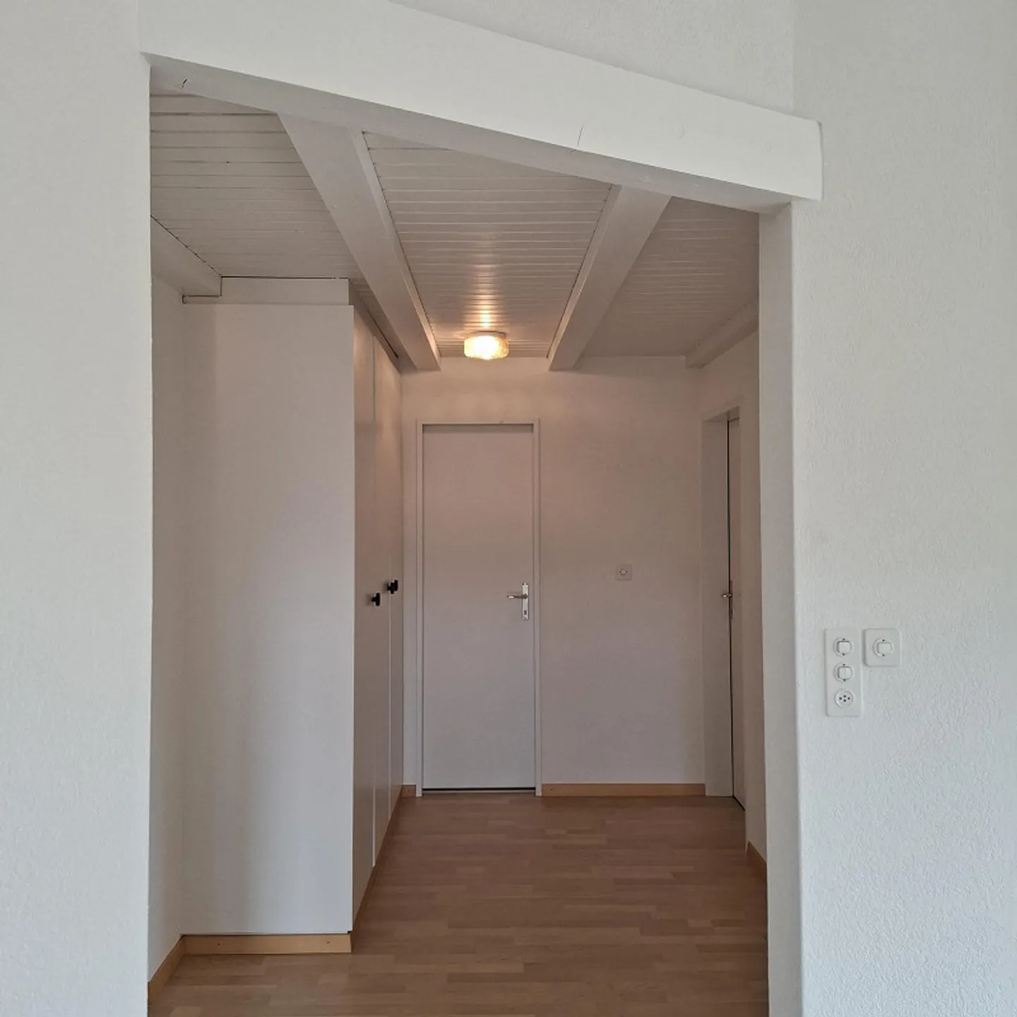 2.5 Room Attic Apartment - Photo 7 of 10