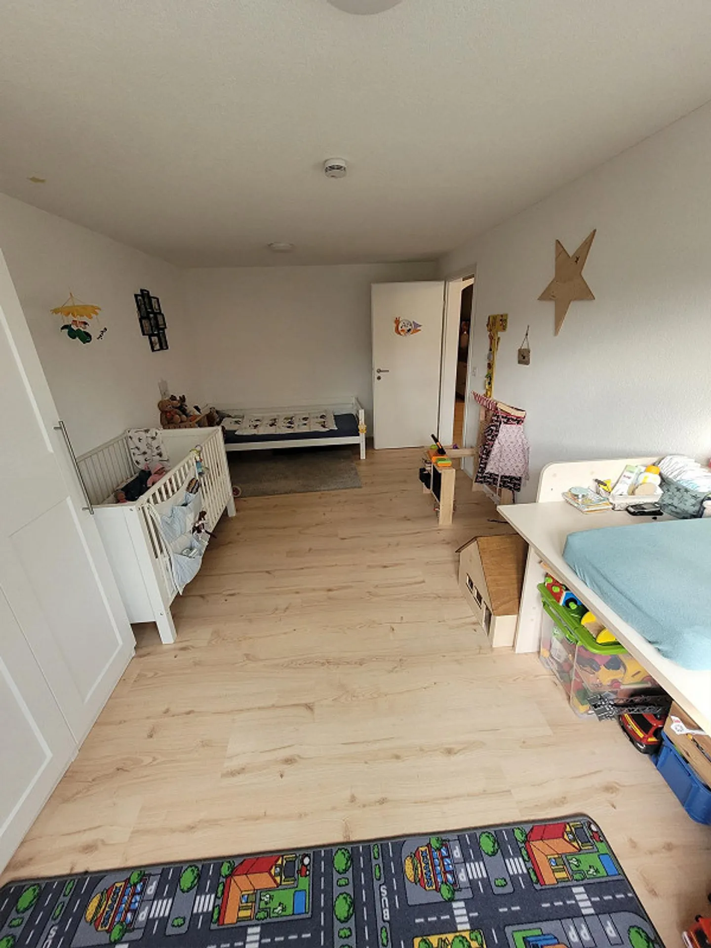 Geräumige Wohnung mit eigenem Garten - Foto 4 von 15