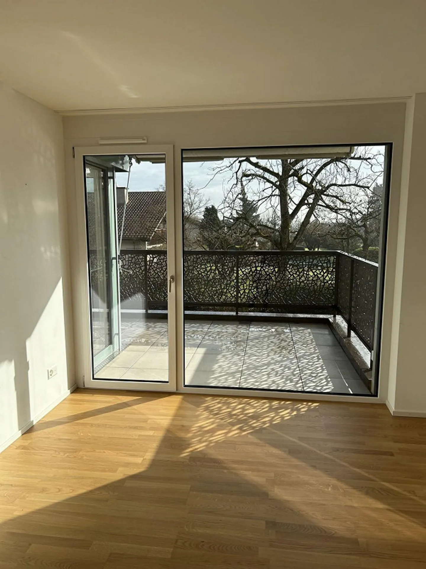 Moderno appartamento di 2,5 stanze con bella terrazza - Foto 6 di 8