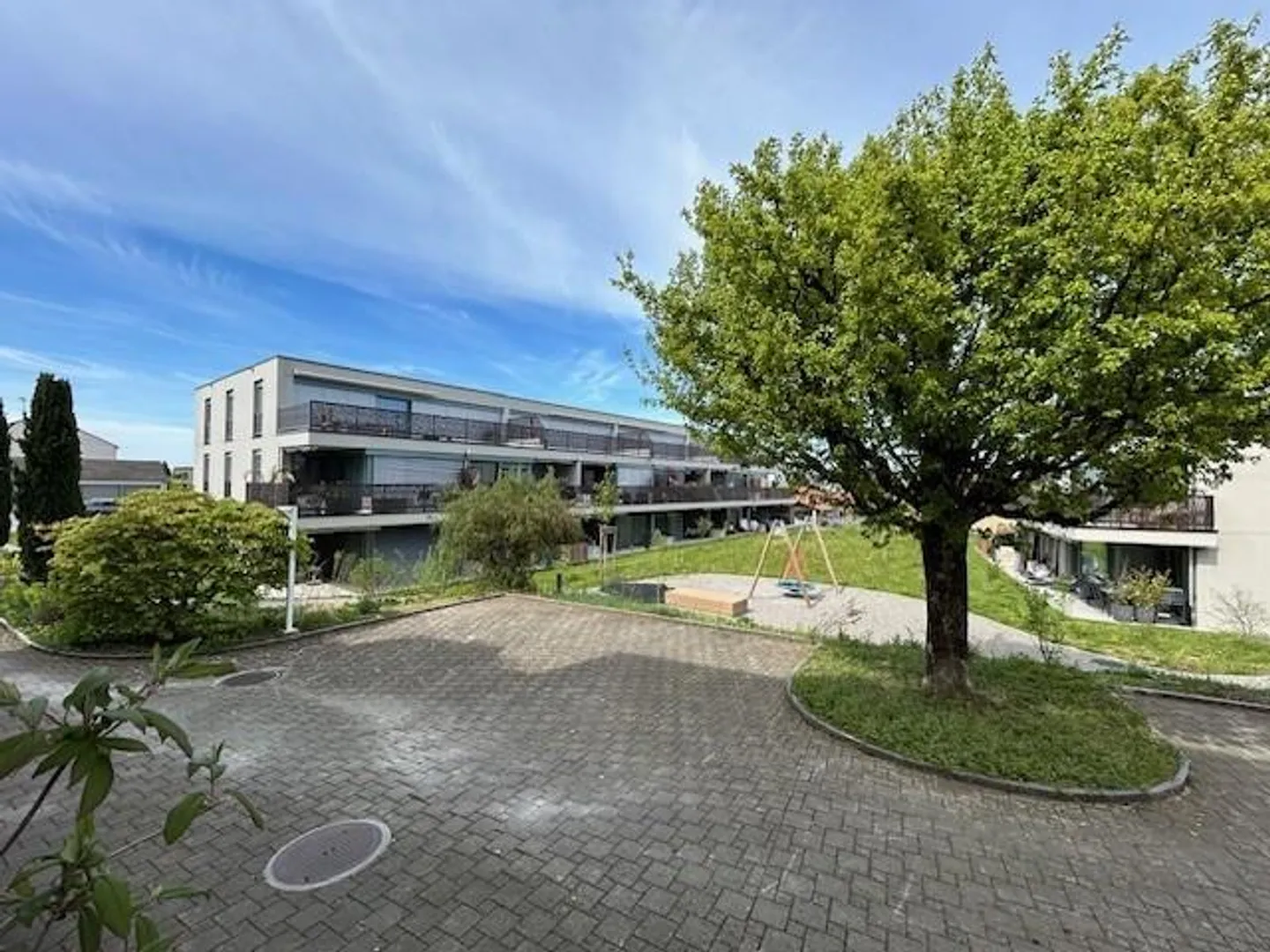 Moderno appartamento di 2,5 stanze con bella terrazza - Foto 1 di 8