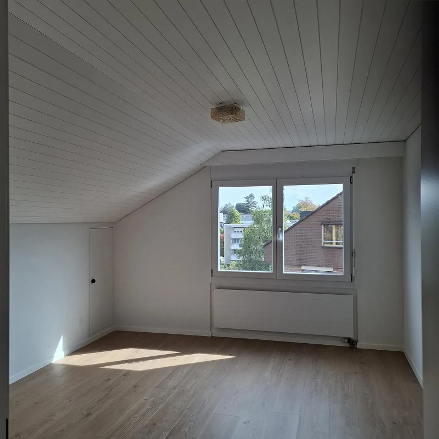 2.5 Room Attic Apartment - Photo 9 of 10
