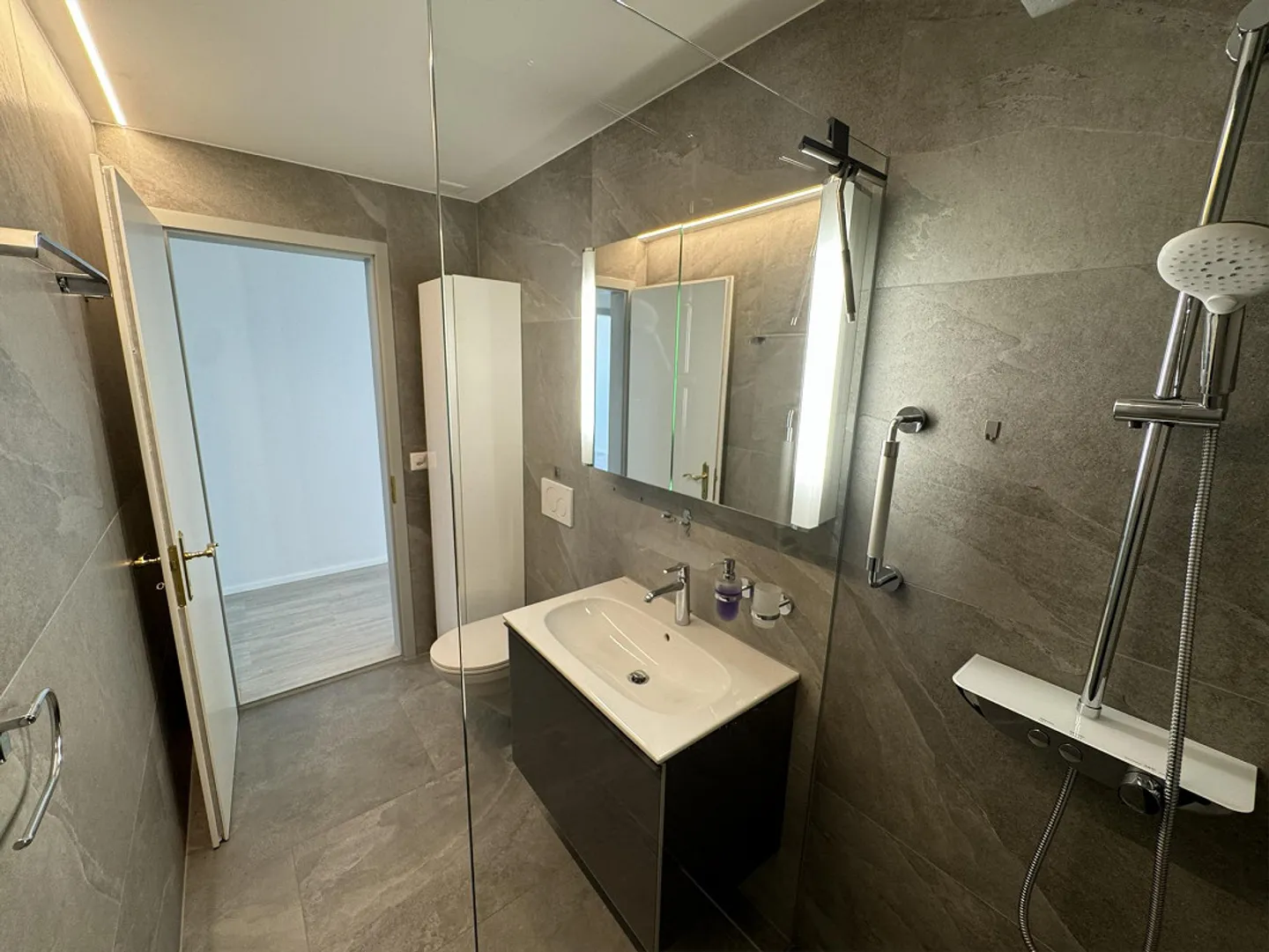 Terrassenwohnung in Zuzwil - Foto 11 von 22