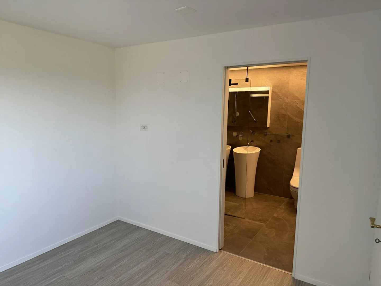 Terrassenwohnung in Zuzwil - Foto 13 von 22