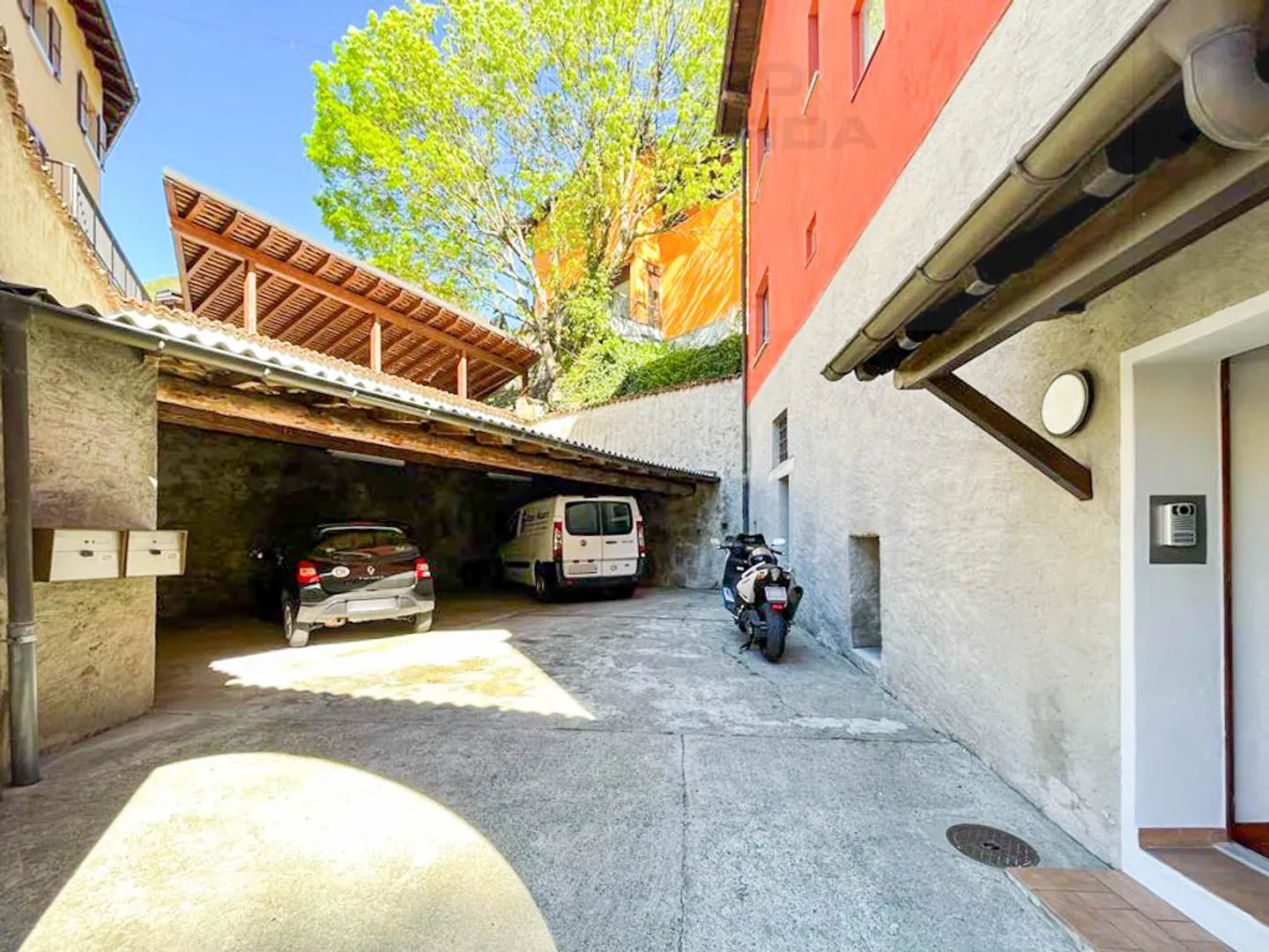 BIFAMILIAIRE A MENDRISIO - Photo 3 sur 11