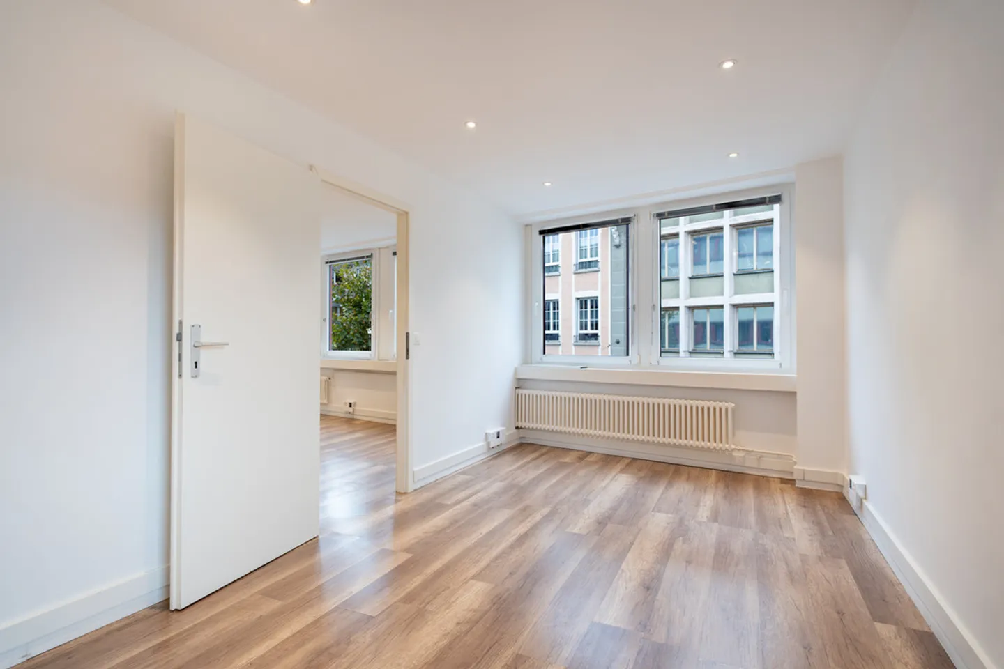 Idealer Standort für Gewerbe - Foto 3 von 7