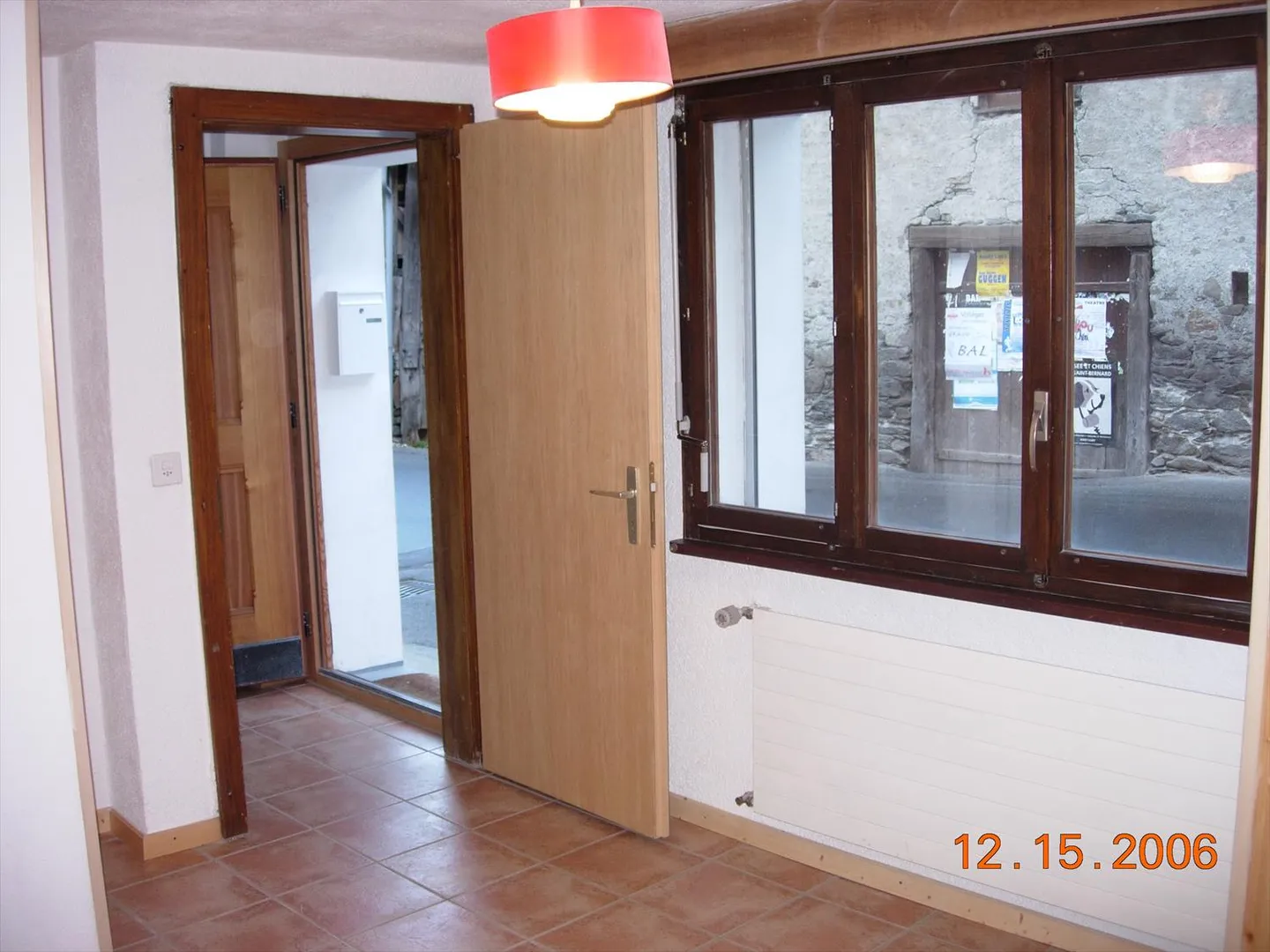 2.5 Room Apartment - Photo 3 of 8