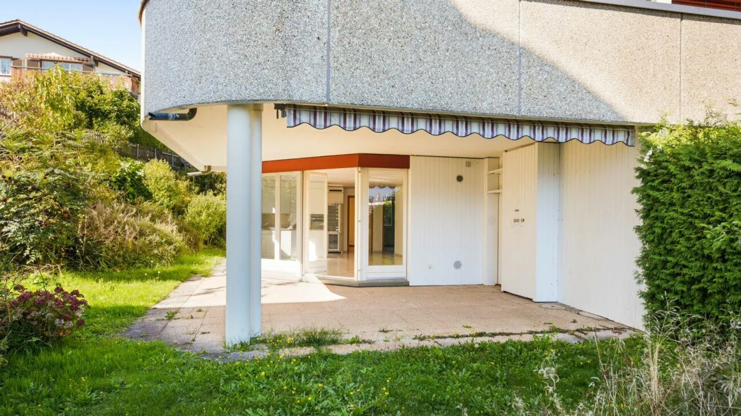 3.5-Room Garden Apartment in Immediate Proximity to the Lake - Photo 10 of 12