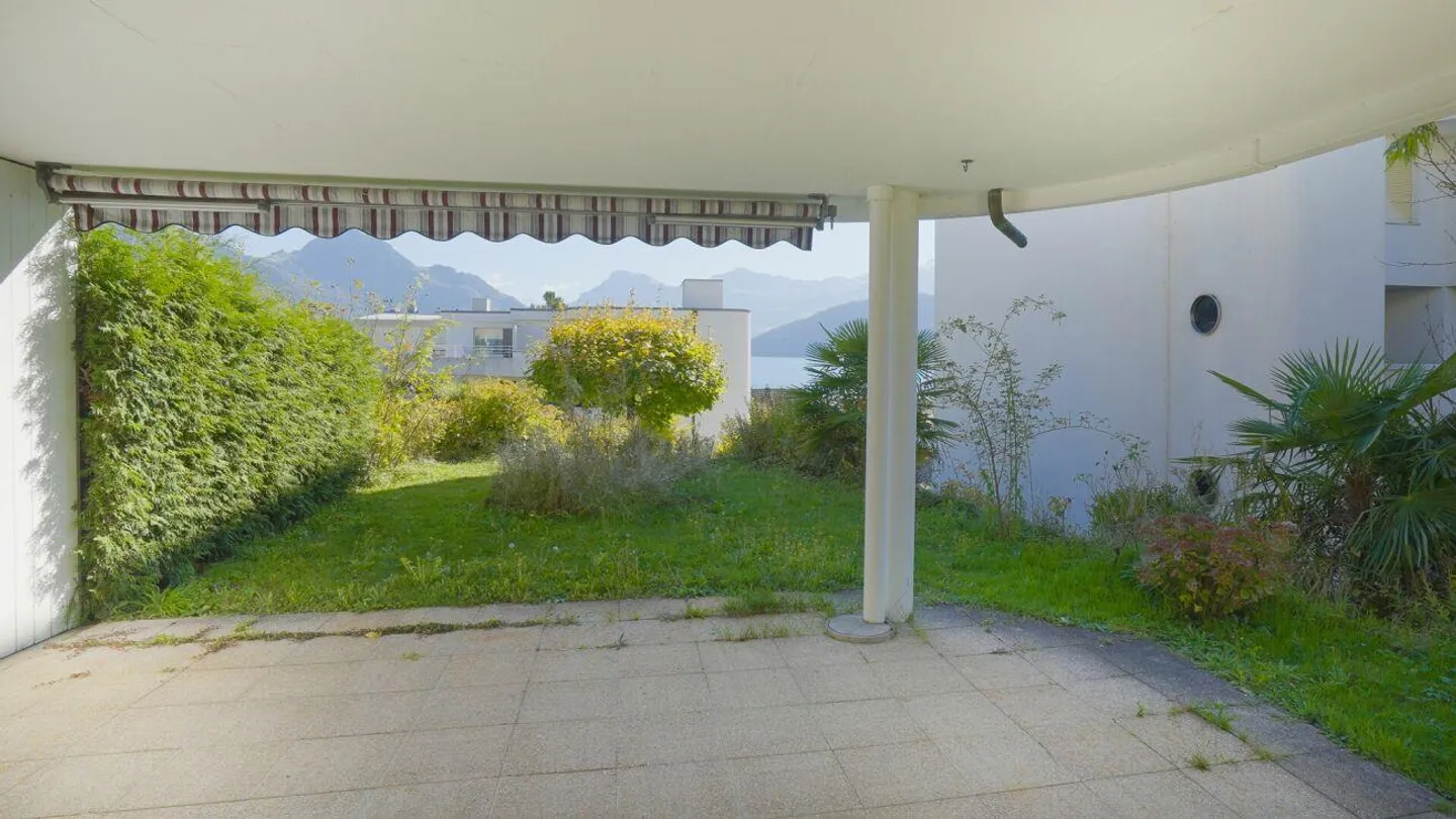 3.5-Room Garden Apartment in Immediate Proximity to the Lake - Photo 11 of 12