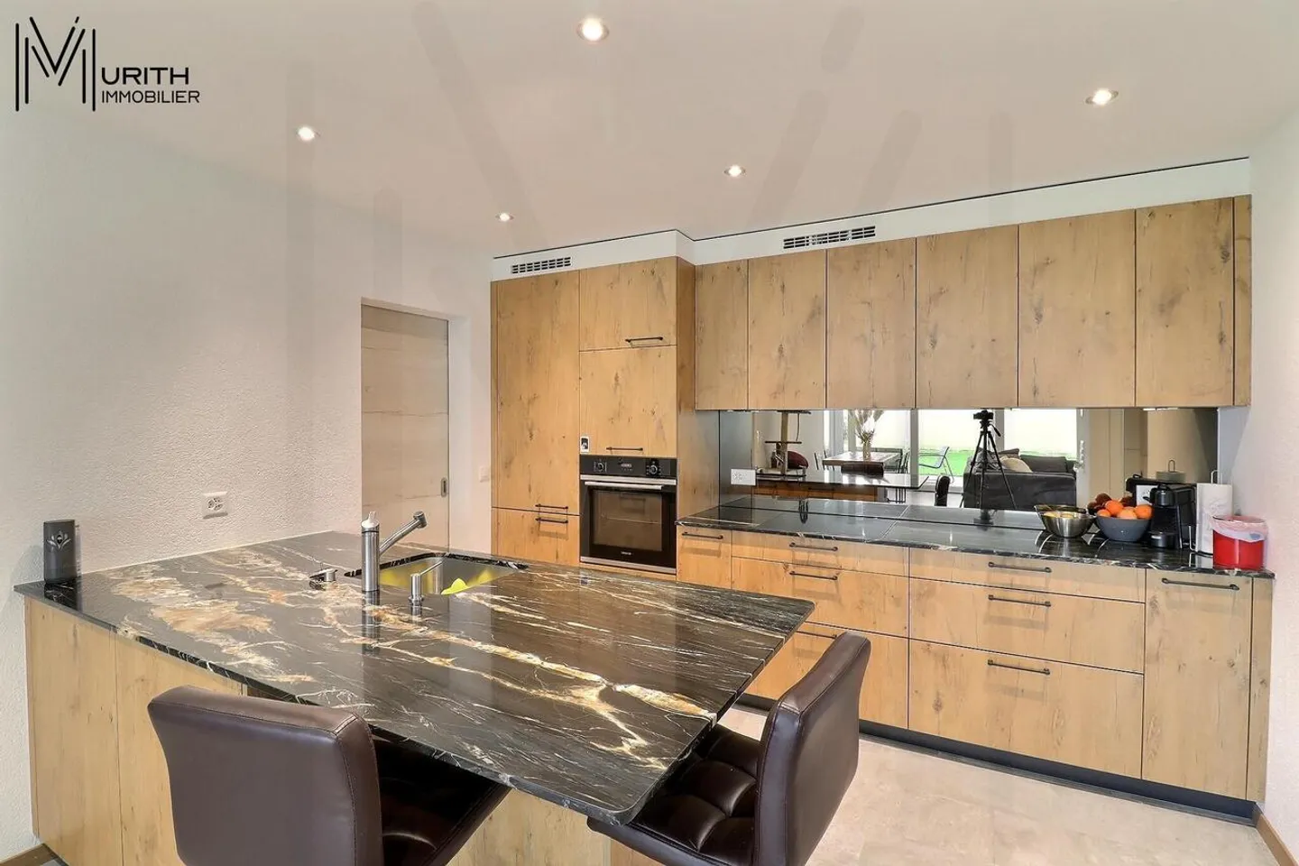 Magnificent 4.5-room apartment on the ground floor with garden and terrace - Photo 5 of 10