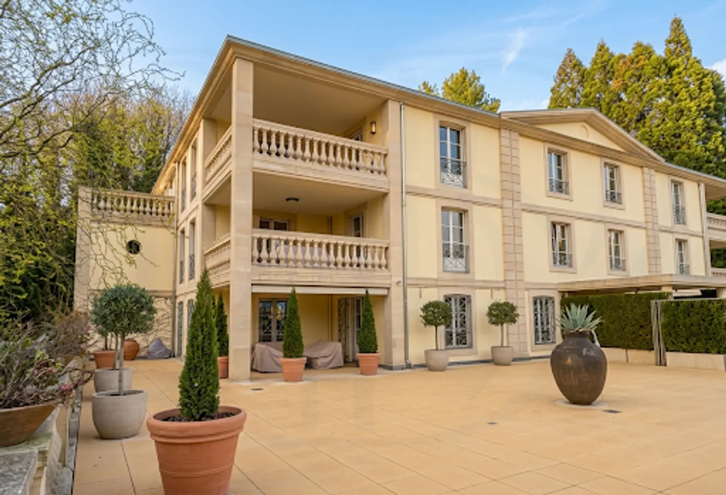 VANDOEUVRES - LUSSO E PACE ALLA PORTA DI GINEVRA - Foto 2 di 8