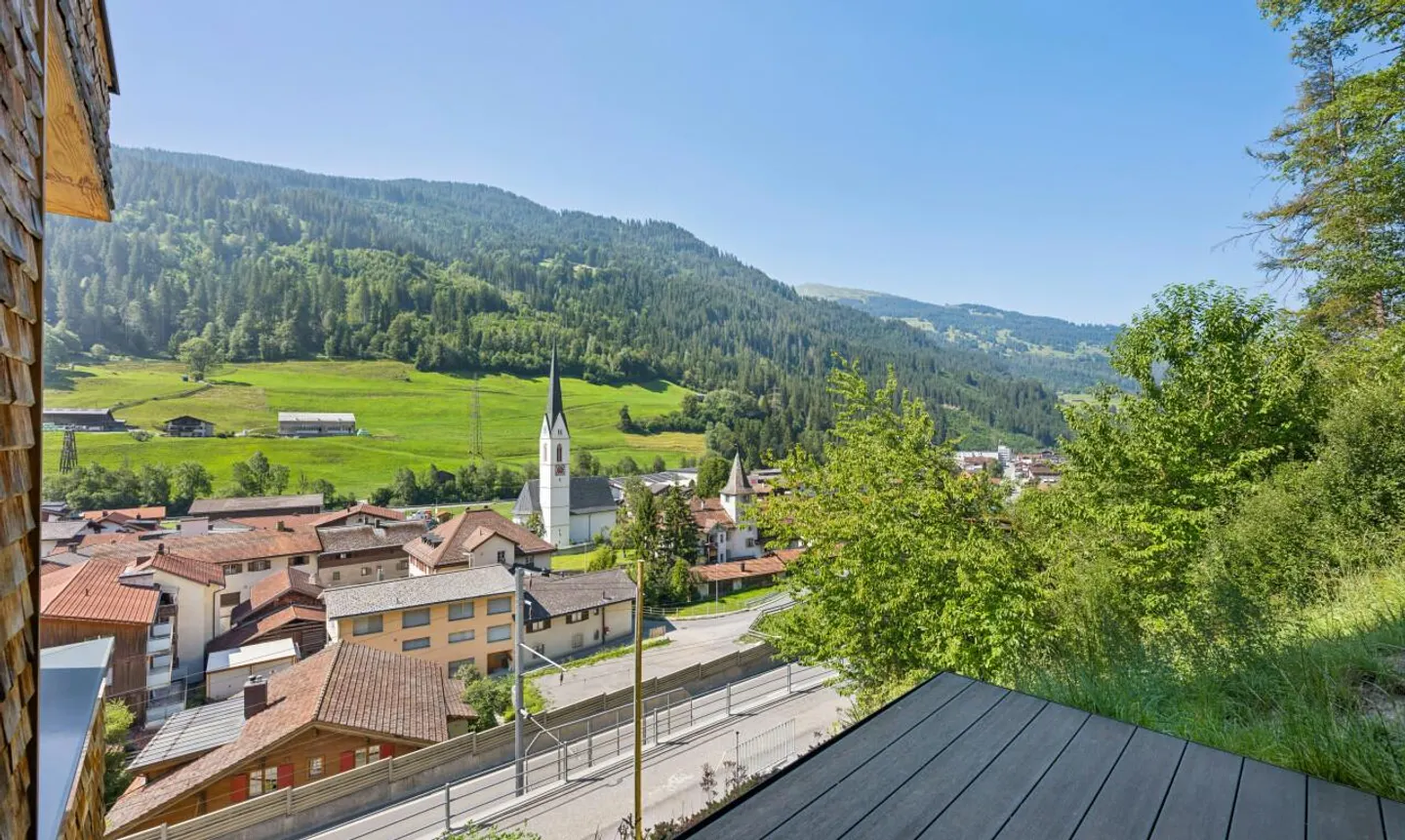 Appartement moderne de 2,5 pièces avec vue sur la montagne à Küblis - Photo 1 sur 11