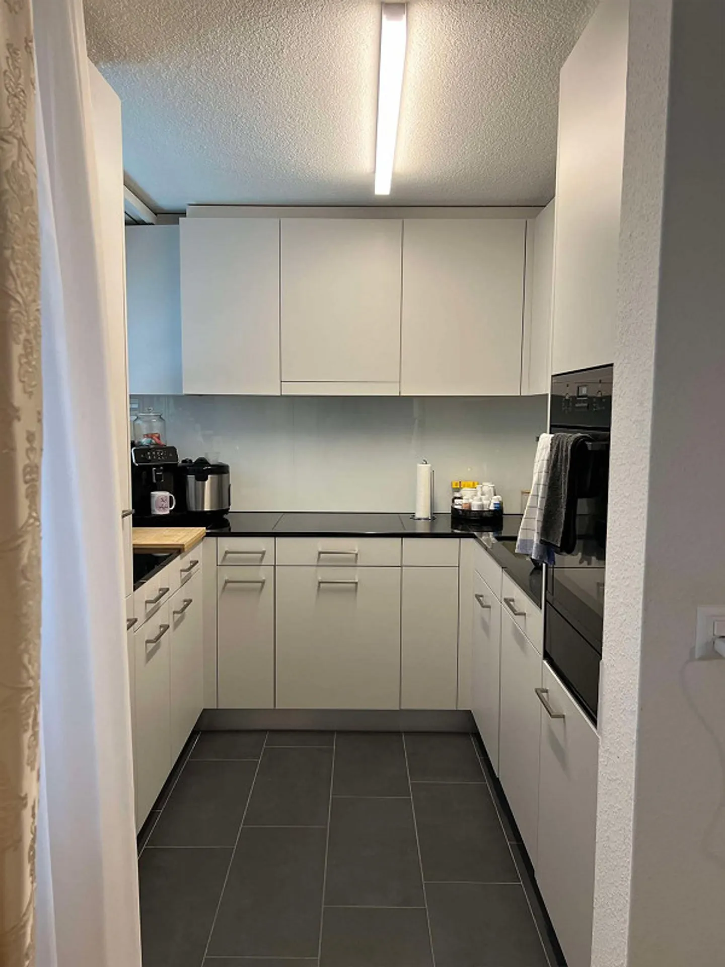 Geräumige Gartenwohnung in Menzingen - Foto 4 von 8