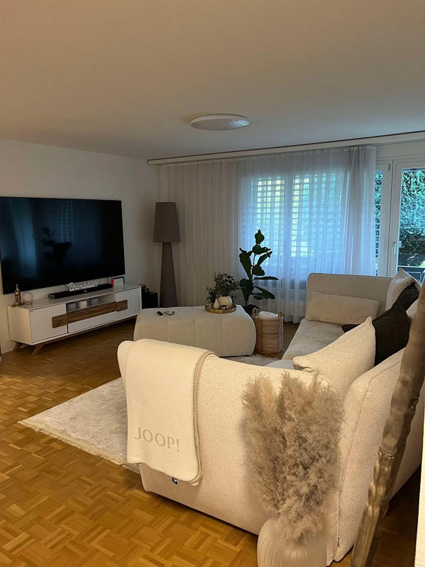 Geräumige Gartenwohnung in Menzingen - Foto 6 von 8