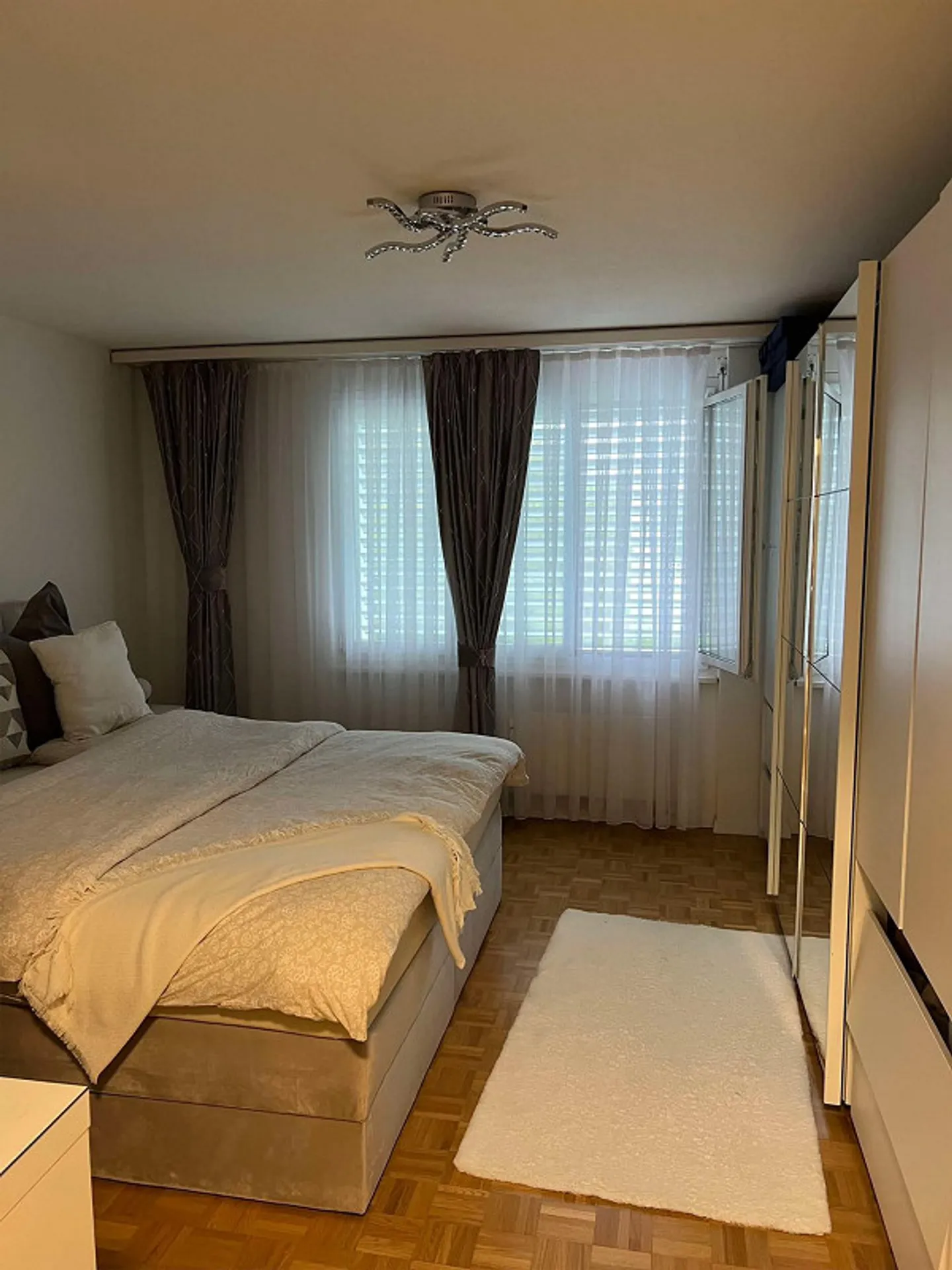 Geräumige Gartenwohnung in Menzingen - Foto 8 von 8