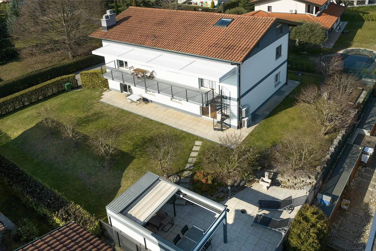 Semi-Detached House 8 Rooms - Photo 12 of 12